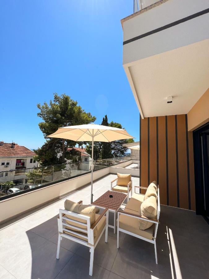 Square Residence Ulcinj Bagian luar foto